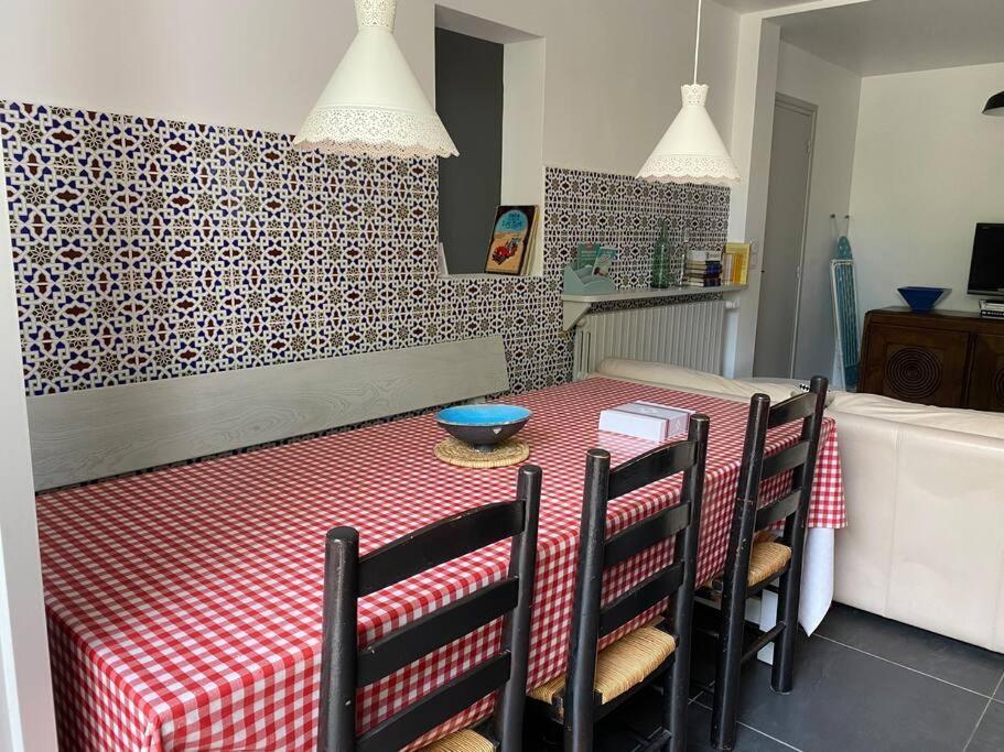 Appartement En Rez De Jardin Ciboure Exterior photo