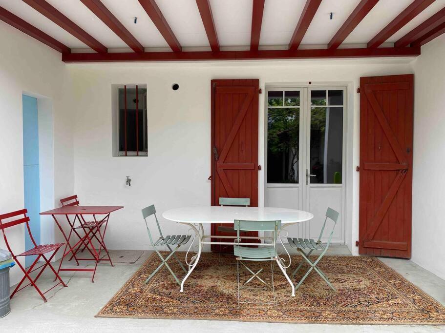 Appartement En Rez De Jardin Ciboure Exterior photo